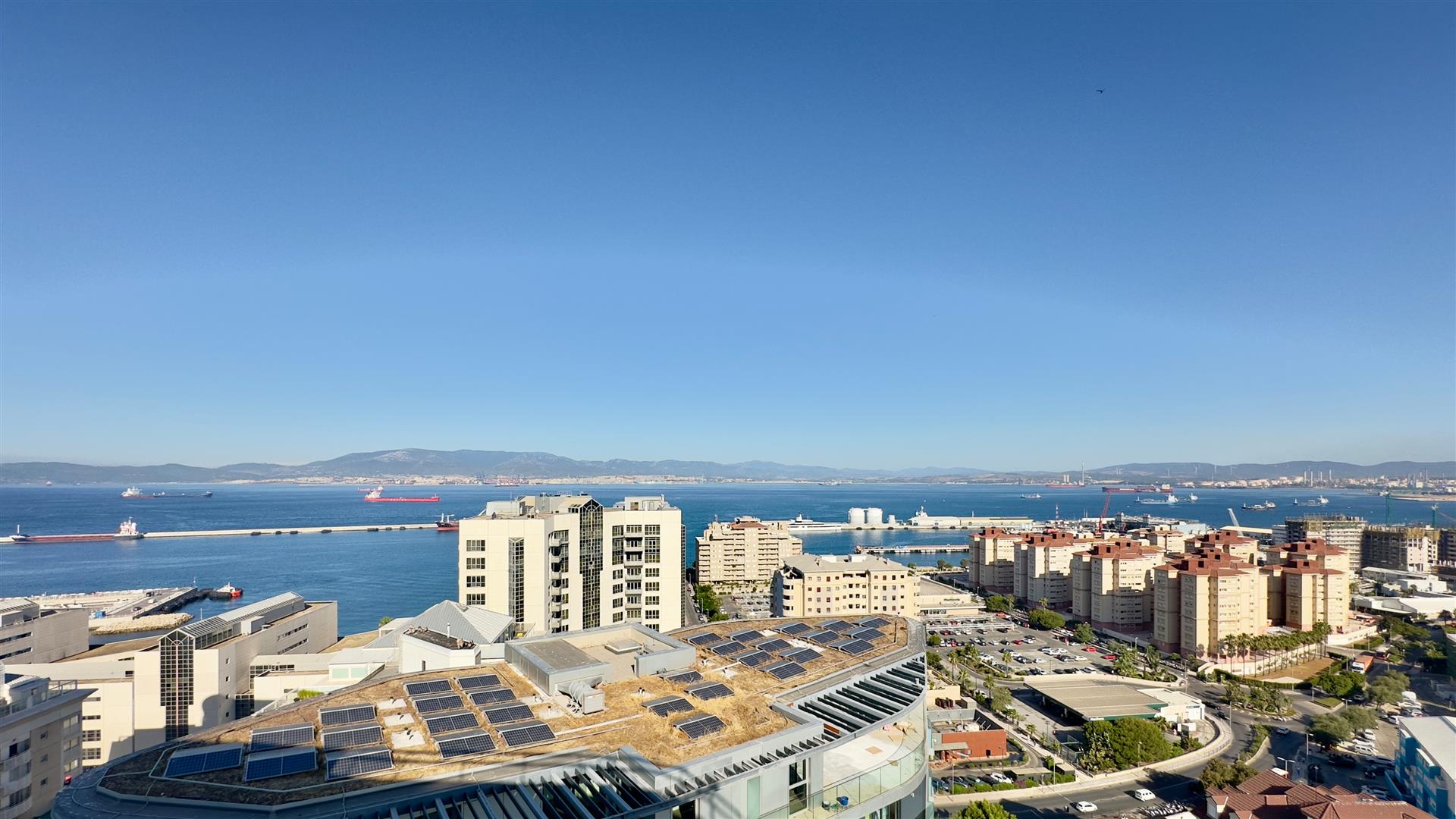  Image of Apartment - 4 Bedrooms - 4 Bathrooms for Sale in EuroCity-Gibraltar, Image 7